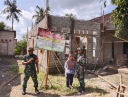 Ibu Evi Widiawati Terharu dan Senang Dapat Rutilahu dari Pra TMMD 125 Kodim Banyuwangi
