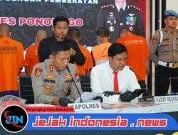 Polres Ponorogo Berhasil Ungkap Pencurian Modus Pecah Kaca Mobil Tersangka Ditangkap di Batam