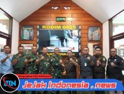 Sinergitas Forkopimda, Kunjungan Kepala Kejaksaan Negeri Banyuwangi Beserta Jajaran Ke Makodim 0825/Banyuwangi