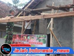 Satgas TMMD Ke-125 Kodim 0825/Banyuwangi Lanjutkan Pembangunan Rutilahu Ibu Sulami di Dusun Silirsari