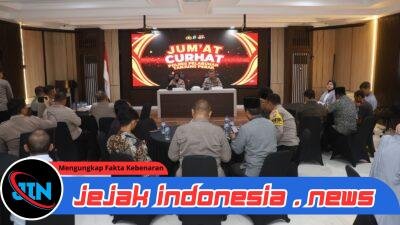 Jalin Sinergi di Jumat Curhat Polres Pelabuhan Tanjungperak Ajak Toga Tomas Jaga Kamtibmas