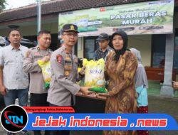 Jaga Stabilitas Harga, Polres Trenggalek Gandeng Bulog Gelar Pasar Beras Murah