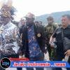 Satgas Yonif 700/WYC Amankan Kunjungan Gubernur Papua Tengah di Sinak, Bawa Bantuan dan Harapan bagi Pengungsi