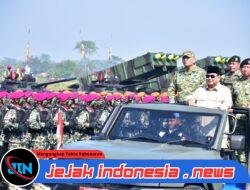 Penampilan Gagah Prajurit Petarung Pasmar 1 Dihadapan Presiden Republik Indonesia 