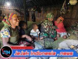 Senyum Dan Sapa Papuaku Satgas Yonif 521/DY Saat Berkunjung Ke Kampung Bolakme