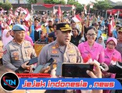 Sambut HUT Kemerdekaan RI ke-80, Polres Tuban Salurkan Bantuan Beras untuk Warga Kurang Mampu