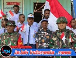 Sayangi Alam, Alam akan Menjaga Kita, Satgas Yonif 521 Tanam Bibit Pohon Serentak Bersama Masyarakat di 11 Pos Penugasan