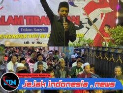 Warga RT 04/RW 01 Rungkut Tengah Gelar Malam Tirakatan dan Doa Bersama Pahlawan Nasional