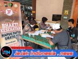 Warga Antusias Layanan Hapus Tato Gratis Polres Situbondo Sambut HUT Polwan ke – 77