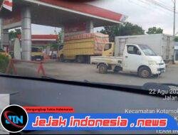 74.957.01 SPBU Matali Bekerja Sama Dengan  Jaringan Mafia BBM dan Melibatkan Oknum Polisi Didalam Untuk Keamanannya.