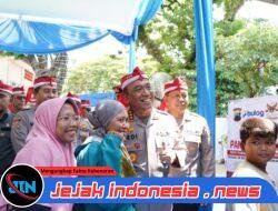 Wakapolri Beri Perhatian Khusus Kepada Biarawati dan Lansia Saat Bakti Sosial di Polsek Genuk