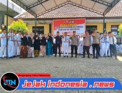 Polsek Kabat Polresta Banyuwangi Gelar Deklarasi Pelajar Anti Tawuran di SMK NU Kabat