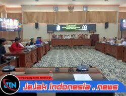 Mahasiswa Lintas Organisasi Cipayung Plus Audensi, Forkopimda Kompak Hadir di DPRD Banyuwangi