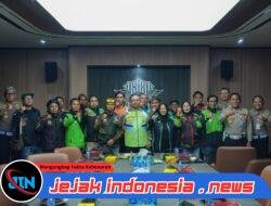 Polantas Menyapa Bersama Komunitas Ojek Online, Kakorlantas Ingatkan Keselamatan di Jalan Utama