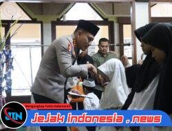 Khidmat, Polresta Banyuwangi Peringati Maulid Nabi Muhammad SAW di Masjid Roudhotul Jannah
