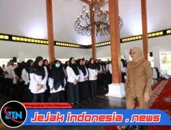 Bupati Ipuk Angkat 4.909 Honorer Banyuwangi Jadi PPPK Paruh Waktu