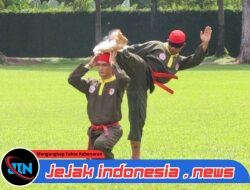 Atraksi Spektakuler Warnai Penutupan Latihan Pencak Silat Militer Kodam I/BB