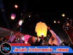 Ditutup dengan Pelepasan 1.000 Lampion, Kaliploso Hartimoon Carnival 2025 di Banyuwangi Berlangsung Meriah