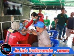 Cepat Dekat dan Bersahabat Ditpolairud Polda Jatim Gelar Perpustakaan dan Klinik Terapung