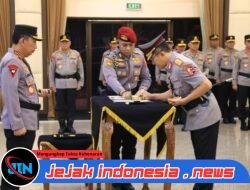 Kapolri Pimpin Sertijab Kabaintelkam dan Dankor Brimob Polri