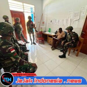 Cerdaskan Anak Bangsa, Personil Satgas Yonif 521/DY Bantu Mengajar di Sekolah SMP N Kelila Distrik Kelila