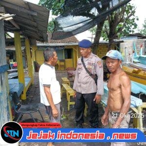 Satpolairud Polresta Banyuwangi Patroli & Binmas Perairan di Kawasan Pesisir Pantai Bulusan
