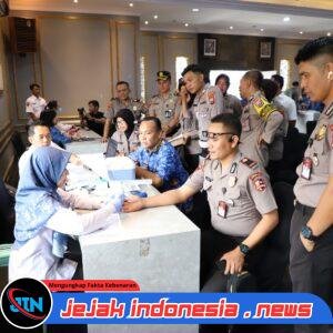 Polresta Malang Kota dan Serdik Sespimma Gelar Donor Darah di Hari Kesehatan Nasional 2025