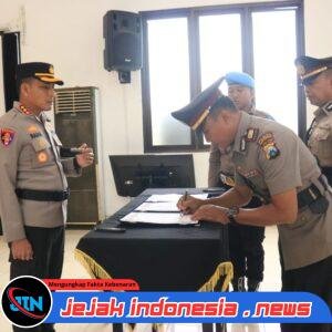 Berlangsung Khidmat; Kapolresta Banyuwangi Pimpin Sertijab Kapolsek Jajaran