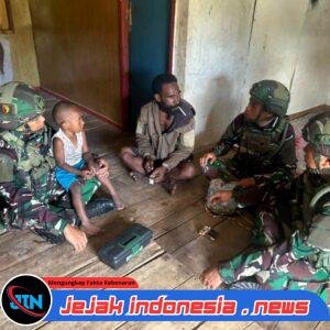 Satgas Yonif 521/DY Manunggal Dengan Rakyat di Distrik Apalapsili