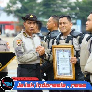 Polresta Banyuwangi Terima Penghargaan Orisinalitas & Ide Cerita Terbaik di Ajang Video PAMAPTA Polri 2025