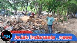 Penyalahgunaan Fungsi, Terminal Bus Kapuran Menjadi Tempat Rongsokan Besi Tua Diduga Tanpa Izin.