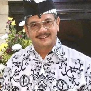 GEMAMURI dan GANDRUNG SEWU