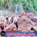 Bahu-Membahu Cegah Banjir Susulan, Bhabinkamtibmas Polres Sibolga Bersama Warga Bersihkan Sungai Aek Doras