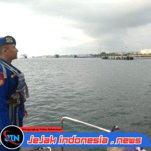 Polairud Polresta Banyuwangi Jajaran Polda Jawa Timur, Melaksanakan Patroli Harkamtibmas Dikawasan Perairan Selat Bali.