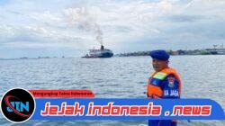 Satpolairud Polresta Banyuwangi Meningkatkan Pengamanan Wilayah Perairan Selat Bali.