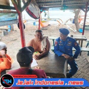 Satpolairud Polresta Banyuwangi Menggelar Patroli Dialogis & Pembinaan Penyuluhan Masyarakat Nelayan Pantai Warujajar