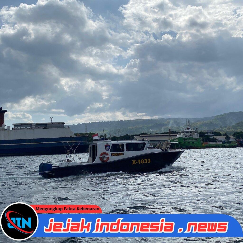 Satpolairud Polresta Banyuwangi Menggelar Patroli Intensif Di Perairan Selat Bali