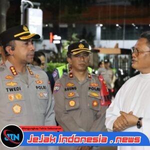 *Polres Metro Jakarta Barat Pastikan Perayaan Paskah Aman dan Khidmat di 33 Gereja*