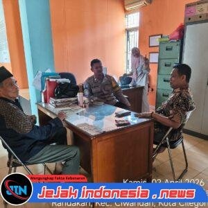 *Bhabinkamtibmas Sambang Door To Door Sistem, Jalin Hubungan Yang Baik Dengan Masyarakat.*