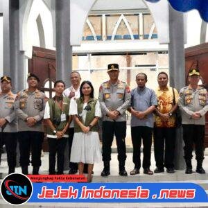 Kapolda Kalteng Tinjau Pengamanan Malam Paskah, Pastikan Ibadah Berjalan Aman dan Tertib