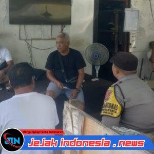 *Wujudkan Kedekatan Dengan Warga, Bhabinkamtibmas Singakerta Sambangi Warga Binaanya*