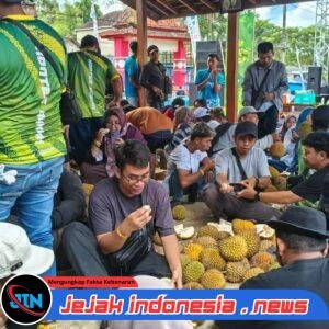 Cara Desa Songgon Banyuwangi Angkat Potensi Lokalnya lewat Festival Durian Songgon