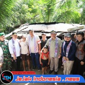 *Tinjau Dampak Banjir Bandang di Sitaro, Mendagri: Pemerintah Akan Tangani Rumah Terdampak*