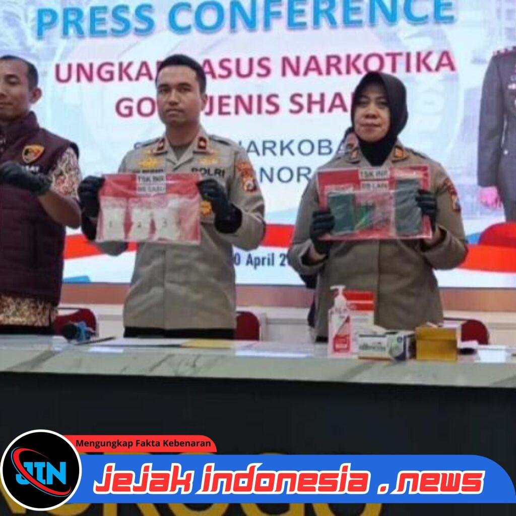 *Polres Ponorogo Amankan Pengedar Narkoba Asal Madiun, Sita 301 Gram Sabu*