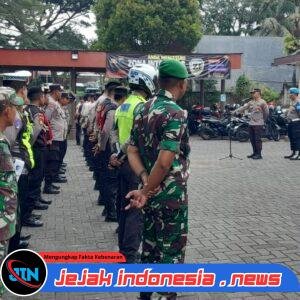 Antisipasi Kerusuhan Suporter, Polres Pasuruan Siagakan Personel di Exit Tol Purwodadi