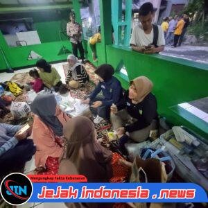 *Polres Jakbar Berikan Layanan Kesehatan dan Trauma Healing untuk Korban Kebakaran Aspol Kalideres*