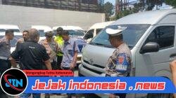 Travel Bhinneka Serahkan Sopirnya Yang Ugal-ugalan ke Polisi.