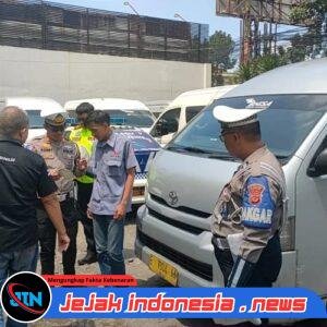 Travel Bhinneka Serahkan Sopirnya Yang Ugal-ugalan ke Polisi.