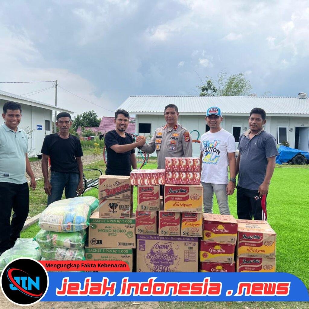 Polres Lhokseumawe Salurkan Bantuan untuk Penyintas Banjir di Sawang, Warga Sampaikan Apresiasi