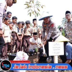 *Dukung Indonesia ASRI, Polda Banten Bangun Jembatan dan Tanam 1.000 Pohon*